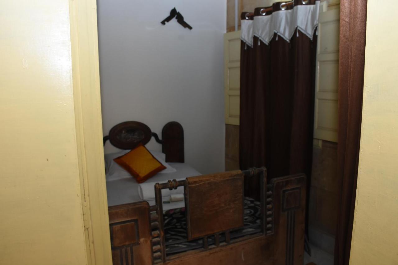 Rumi'S Home Stay Jaisalmer Exteriör bild